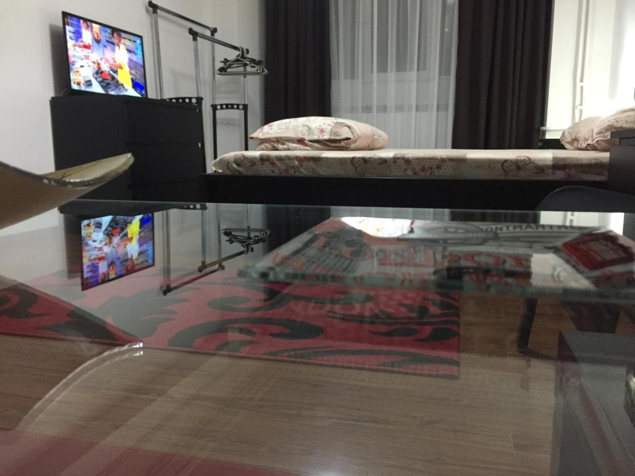 Center Apartment กาลาจิ ภายนอก รูปภาพ