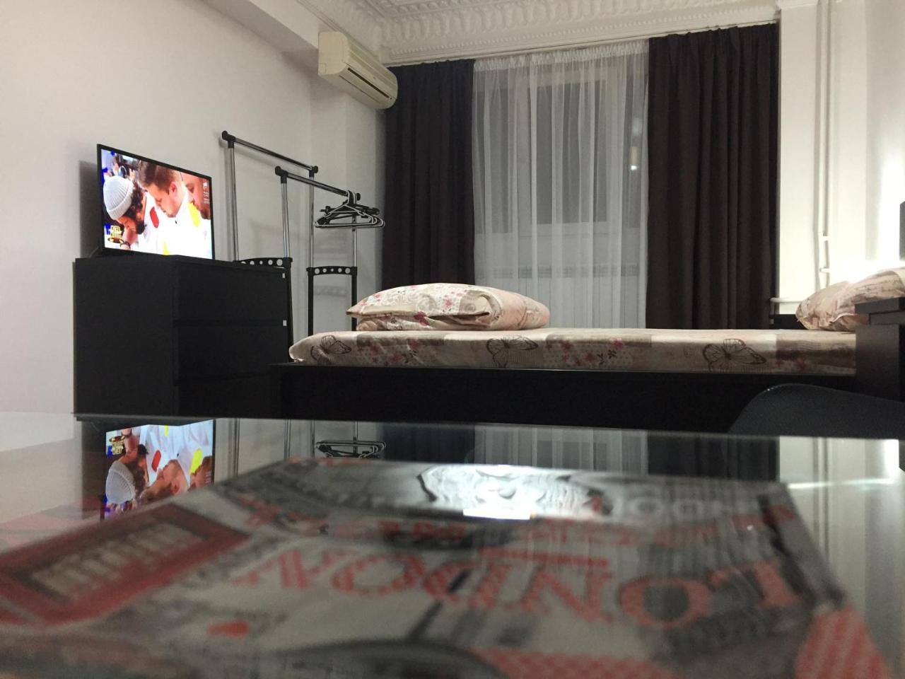 Center Apartment กาลาจิ ภายนอก รูปภาพ